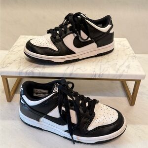 Nike Dunk Low GS Panda Black White Size 4Y Youth Sneakers CW1590-100